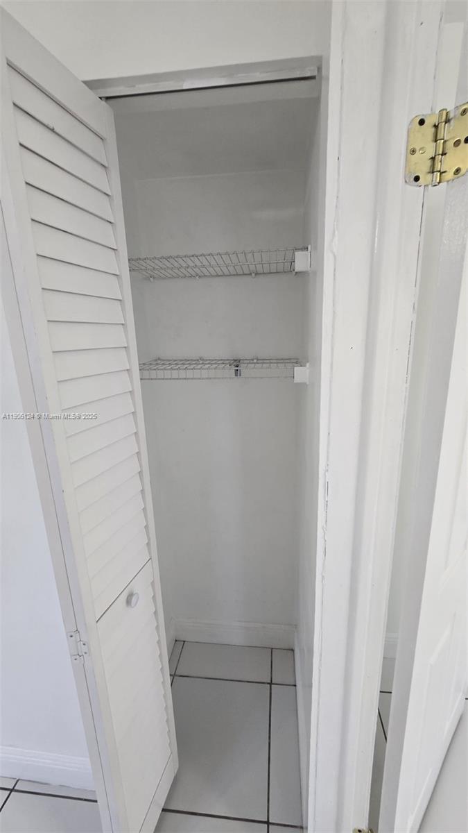 CHANTARELLE AT THE HAMMOC - Residential Lease