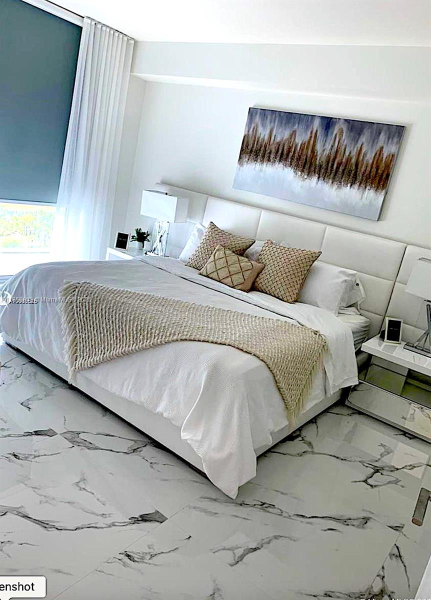 PARQUE TOWERS CONDO - Residential