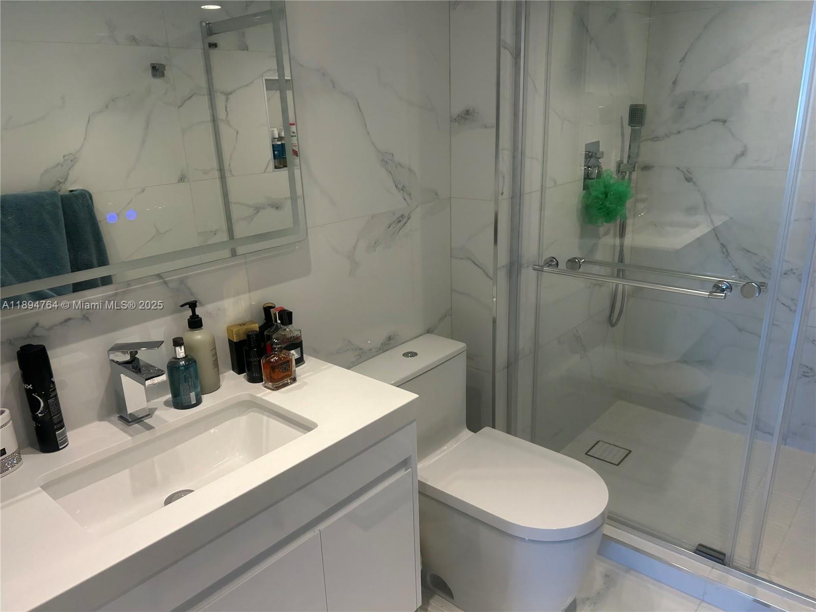 YACHT CLUB AT PORTOFINO C - Residential Lease