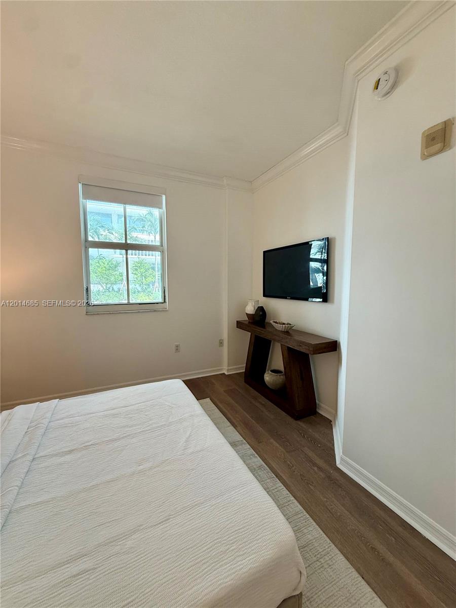 THE WAVERLY AT SURFSIDE B - Residential