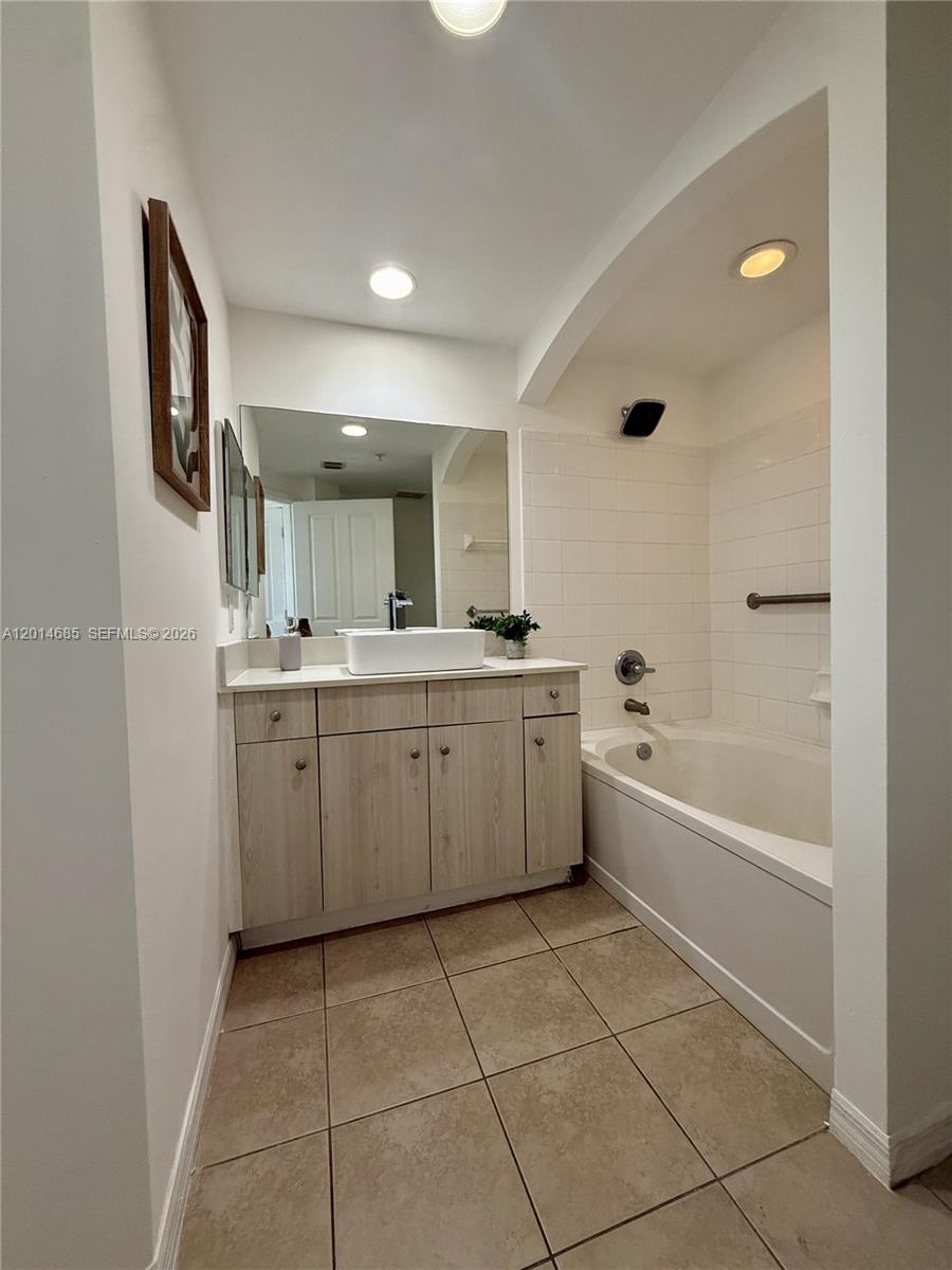 THE WAVERLY AT SURFSIDE B - Residential