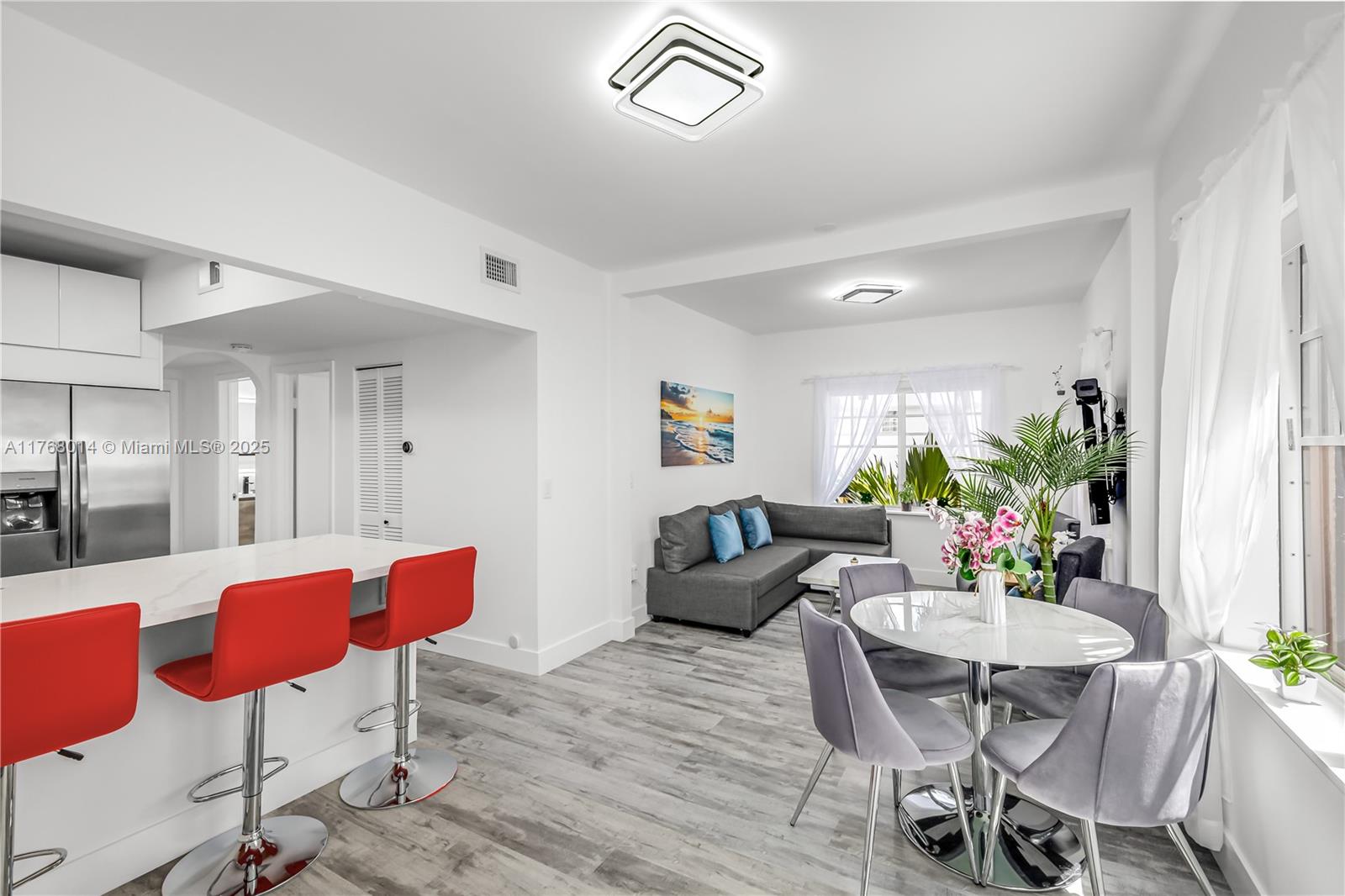 Property for Sale at 750 Pennsylvania Ave 6, Miami Beach, Miami-Dade County, Florida - Bedrooms: 2 
Bathrooms: 2  - $485,000