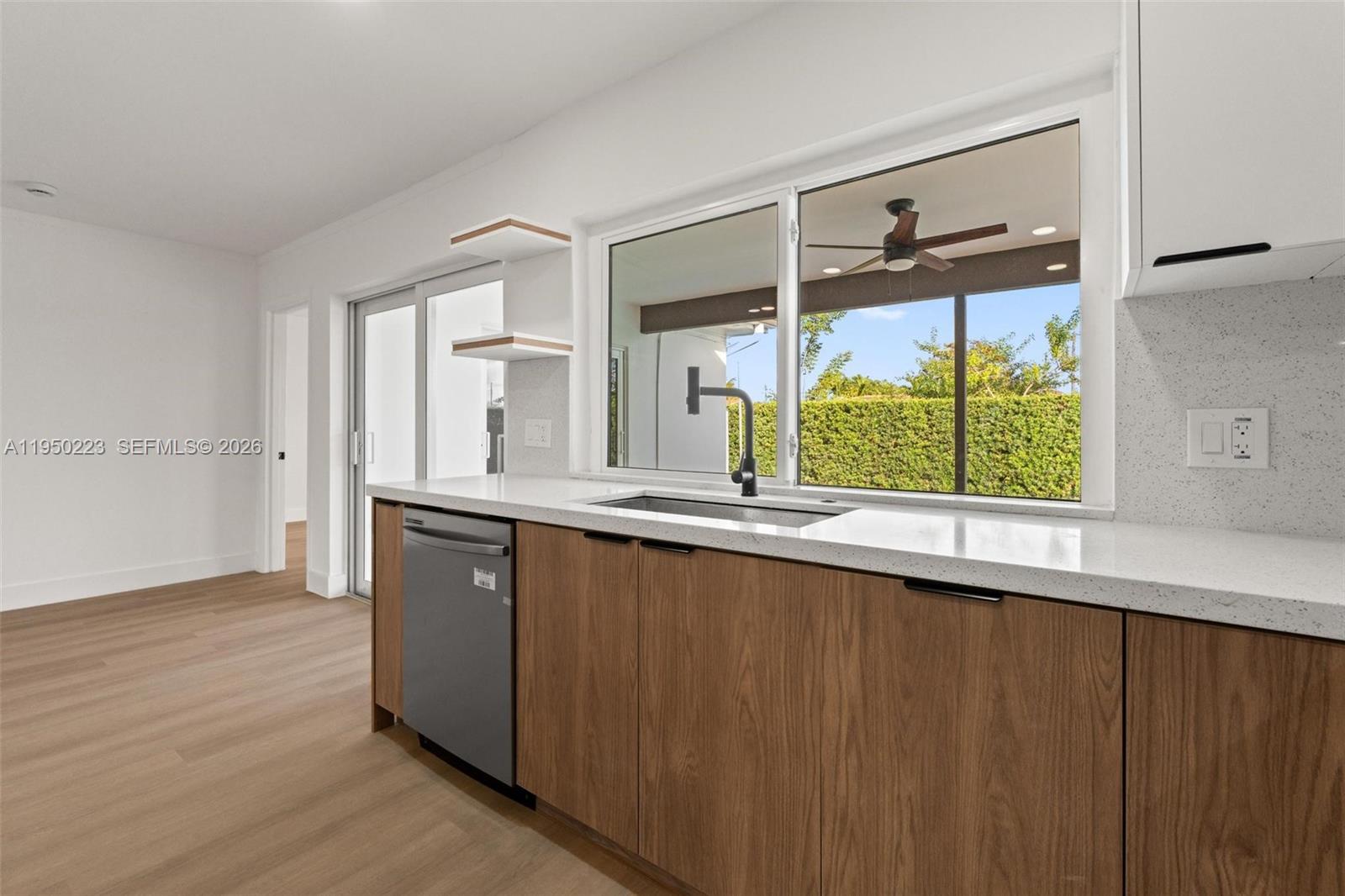 TAMARAC HILLS 3RD SEC - Residential