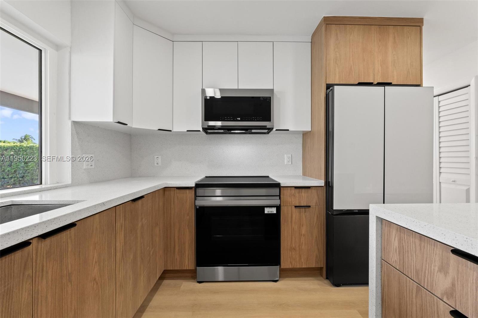 TAMARAC HILLS 3RD SEC - Residential