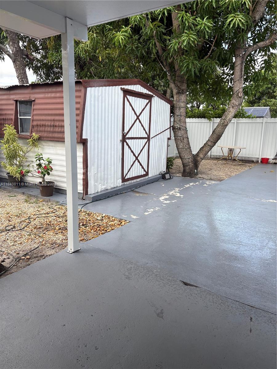 SUN-TAN VILLAGE SEC 2 - Residential