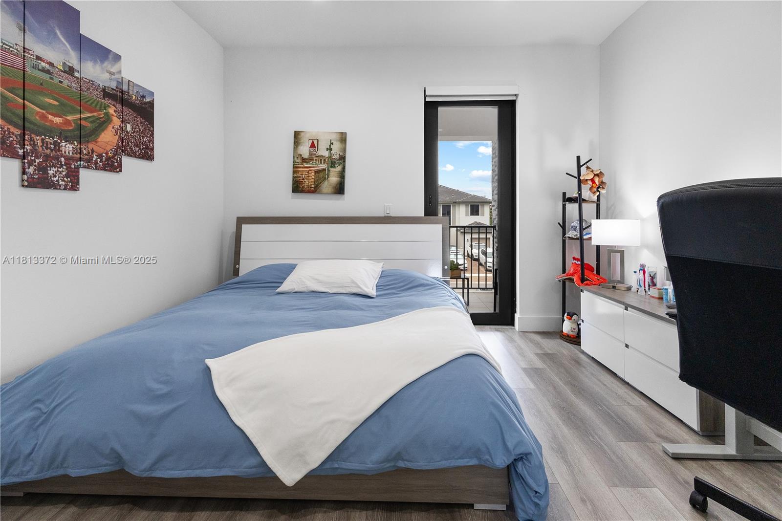 TUSCAN ISLES - Residential
