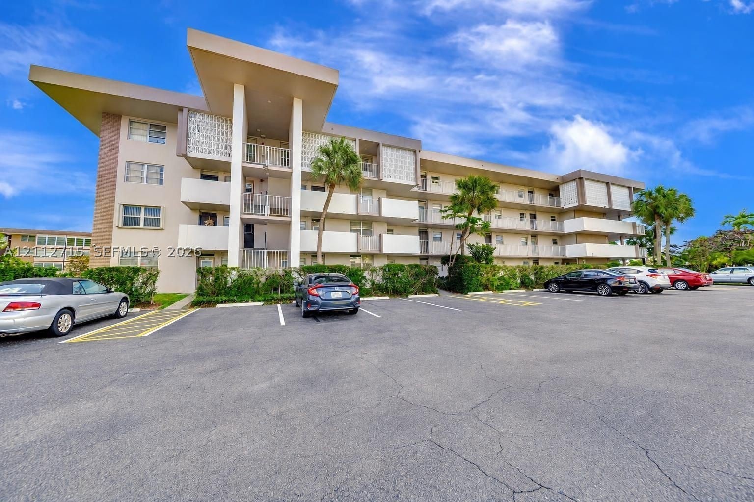 2800 NW 47th Ter