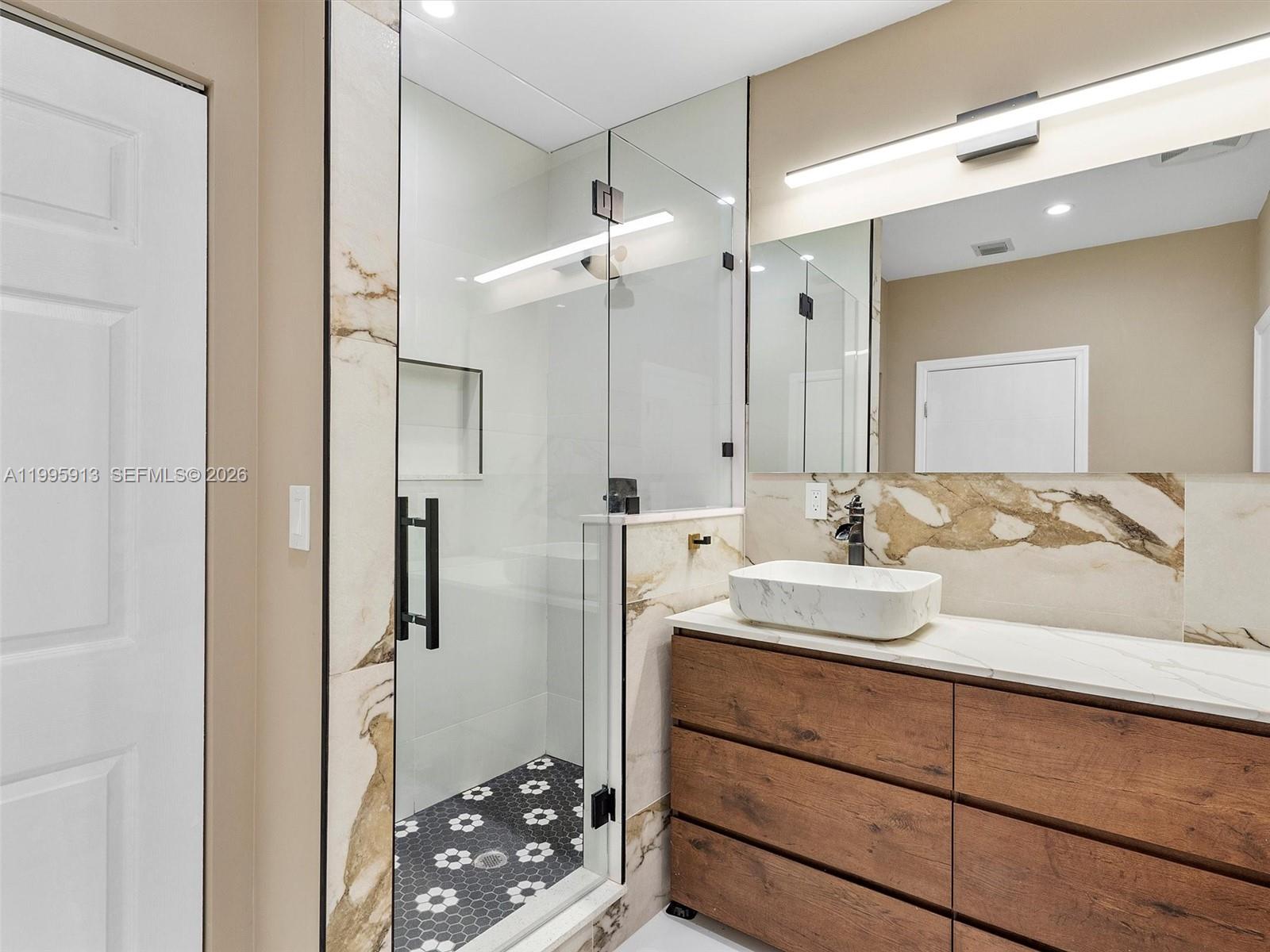 ISLE OF NORMANDY TROUVILL - Residential