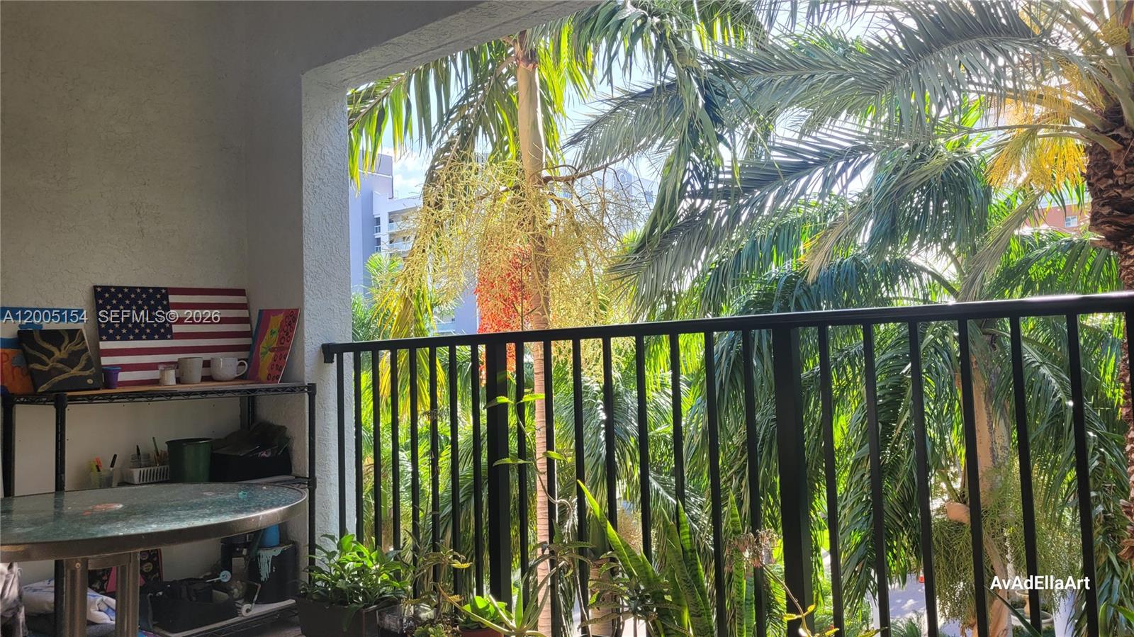 PORTO BELLAGIO CONDO - Residential