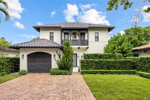 Photo of 705 Madeira Ave, Coral Gables, FL 33134 (MLS # A12101555)