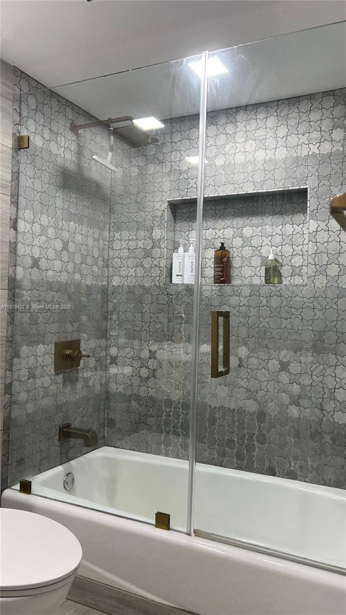 AVENTURA LAKES PHASE 1 - Residential