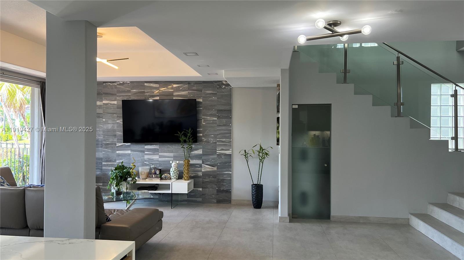 AVENTURA LAKES PHASE 1 - Residential