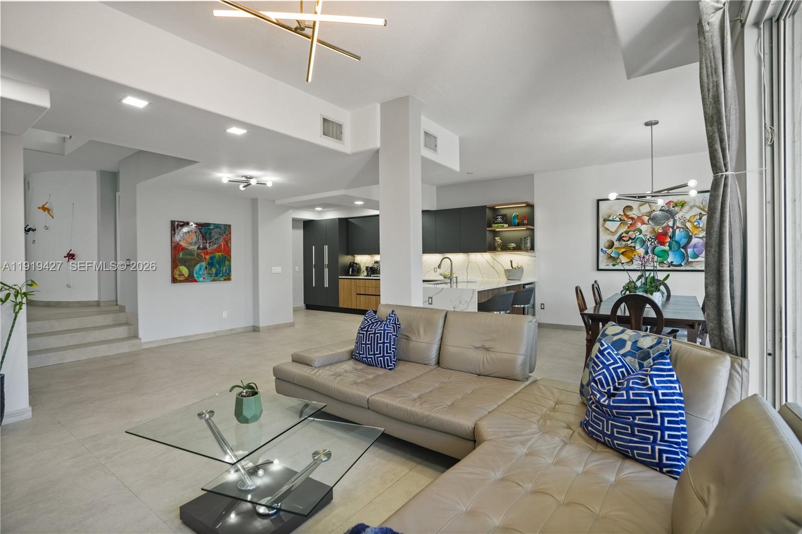 AVENTURA LAKES PHASE 1 - Residential