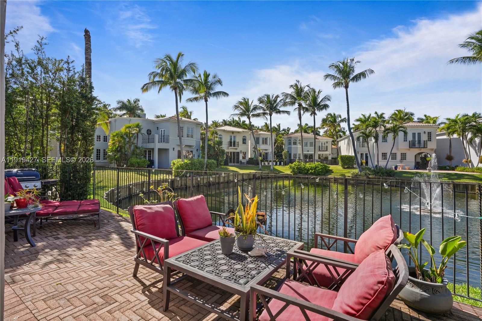 AVENTURA LAKES PHASE 1 - Residential