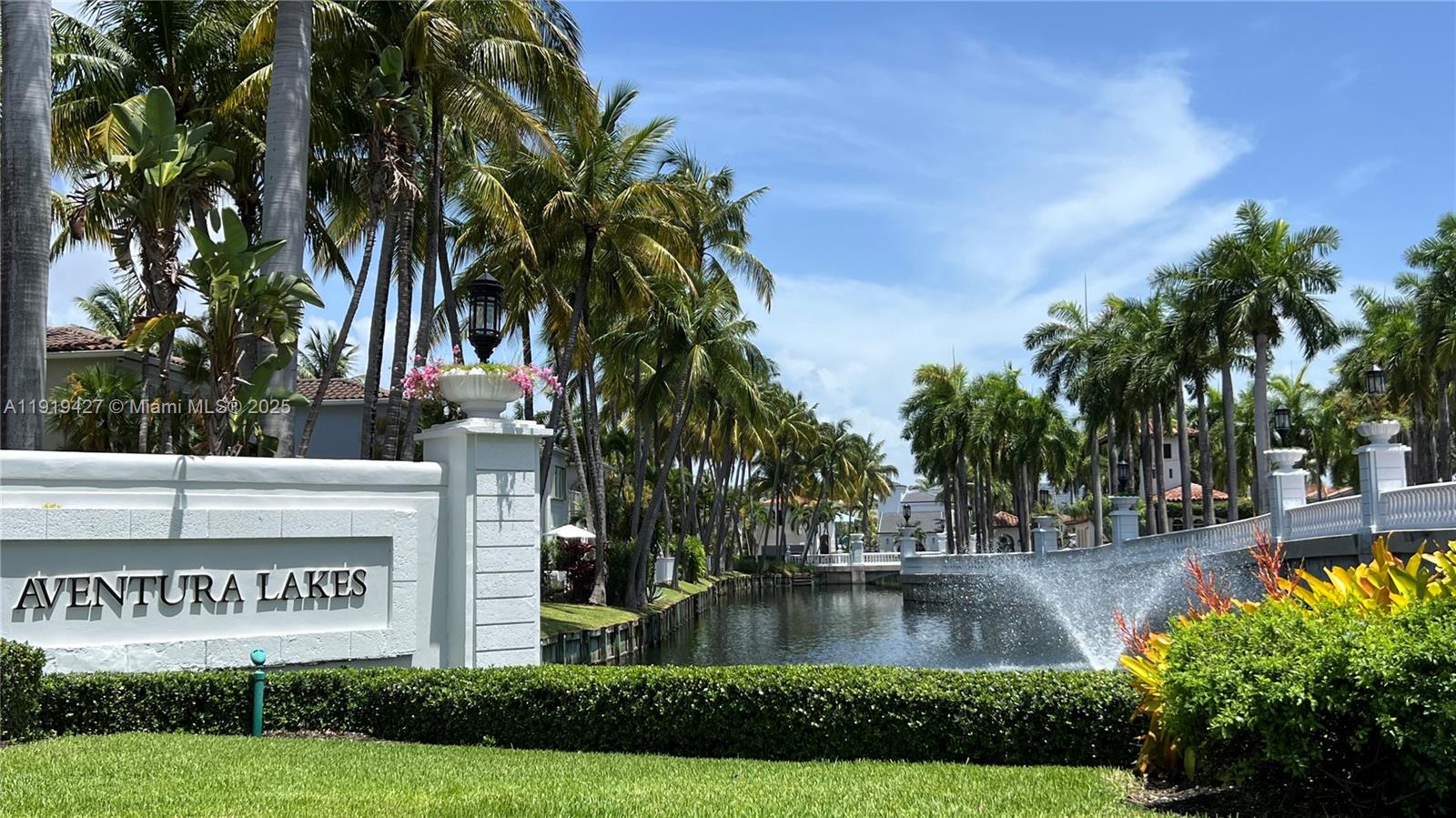 AVENTURA LAKES PHASE 1 - Residential