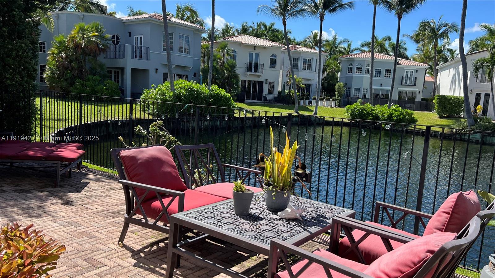 AVENTURA LAKES PHASE 1 - Residential