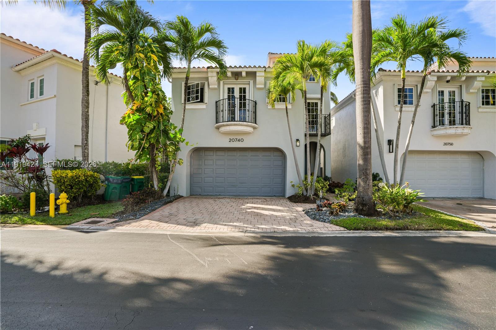 AVENTURA LAKES PHASE 1 - Residential