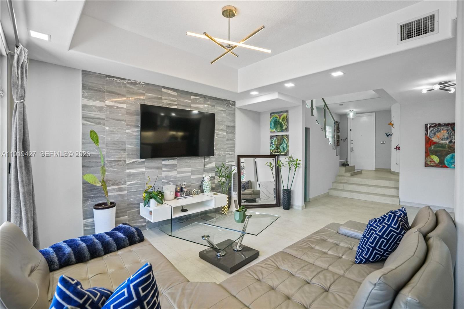 AVENTURA LAKES PHASE 1 - Residential