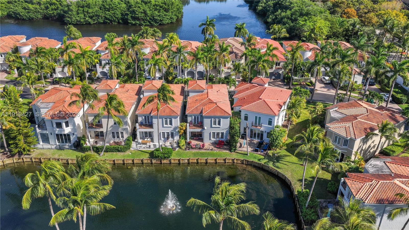 AVENTURA LAKES PHASE 1 - Residential