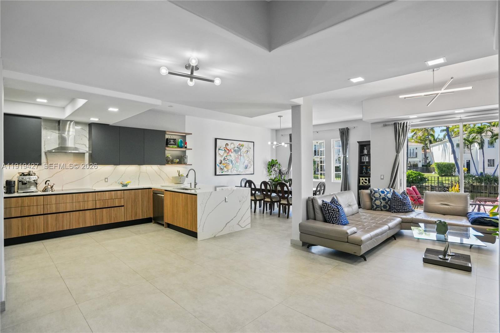 AVENTURA LAKES PHASE 1 - Residential