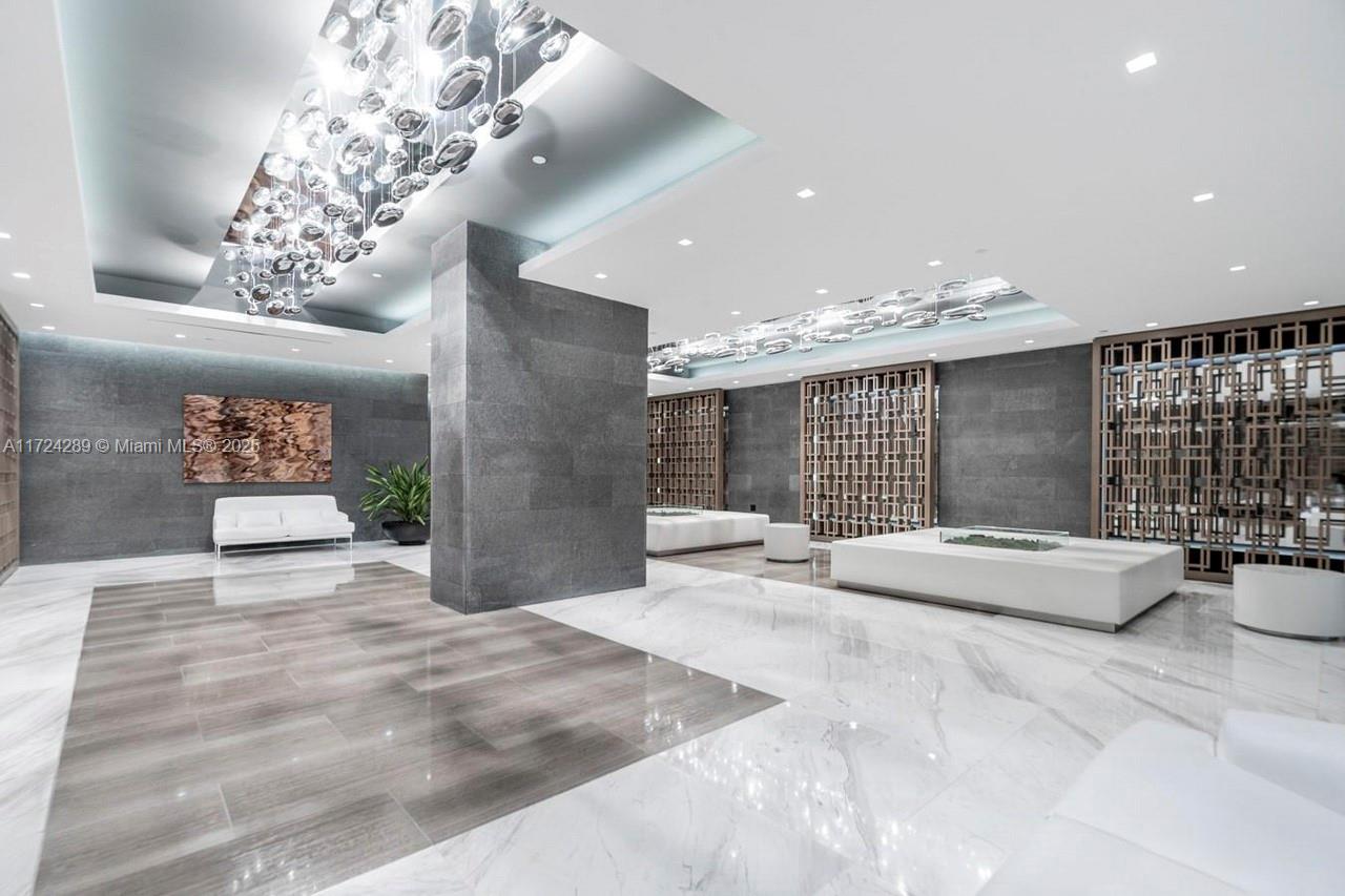 400 SUNNY ISLES CONDO EAS - Residential