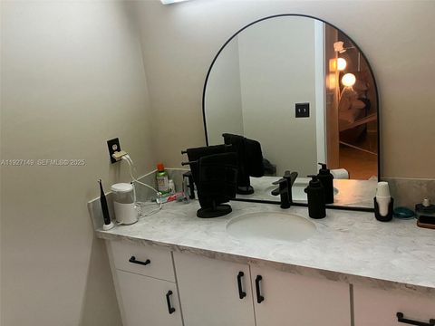 5174 Lakefront Blvd C Delray Beach FL 33484