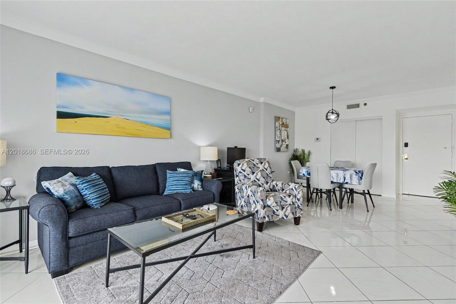HILLCREST EAST NO 27 COND - Residential