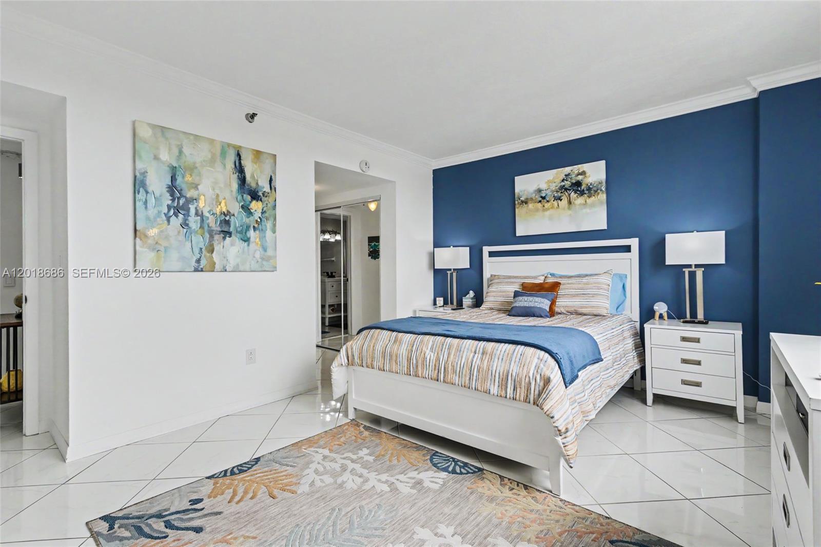 HILLCREST EAST NO 27 COND - Residential