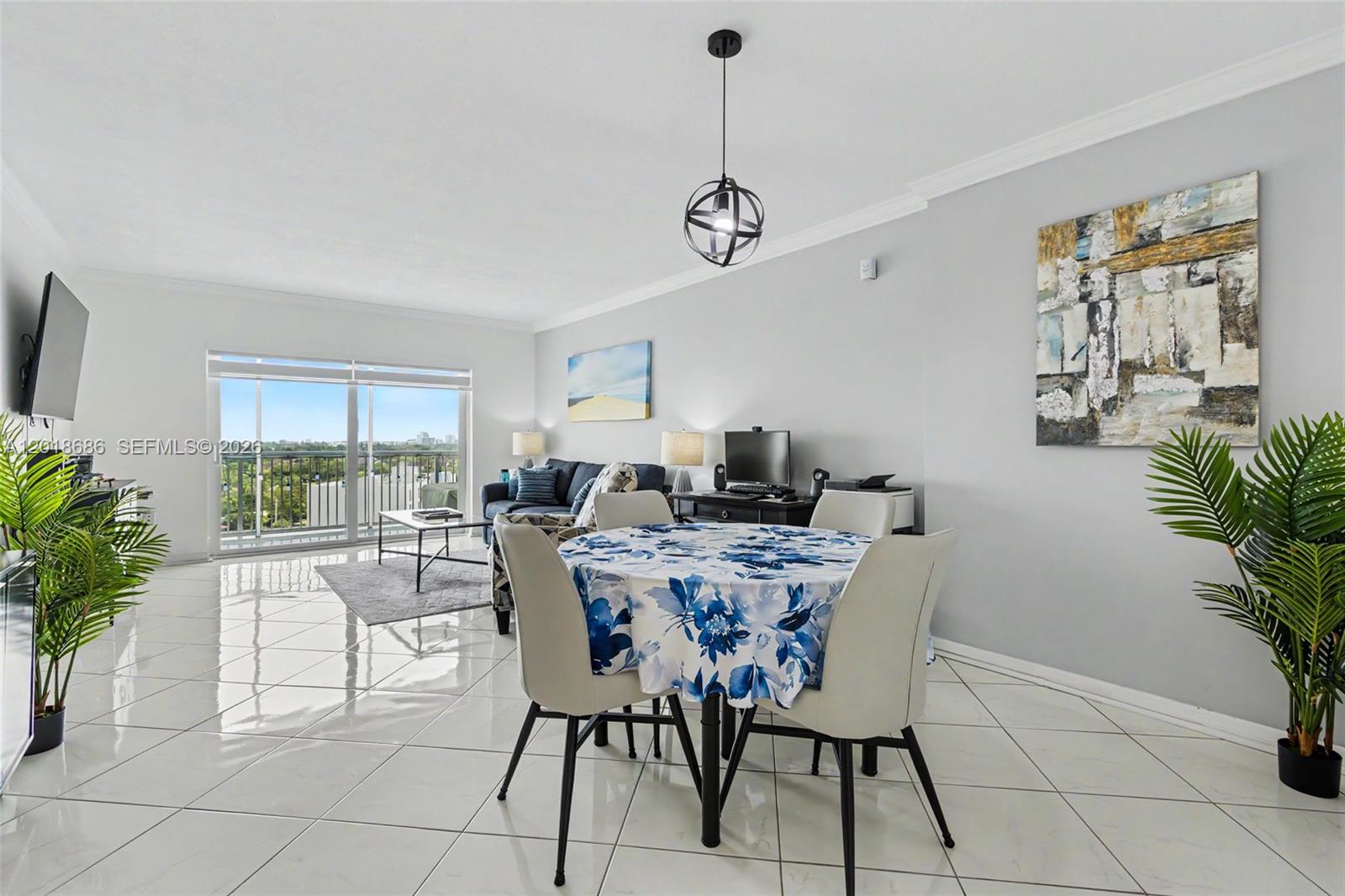 HILLCREST EAST NO 27 COND - Residential