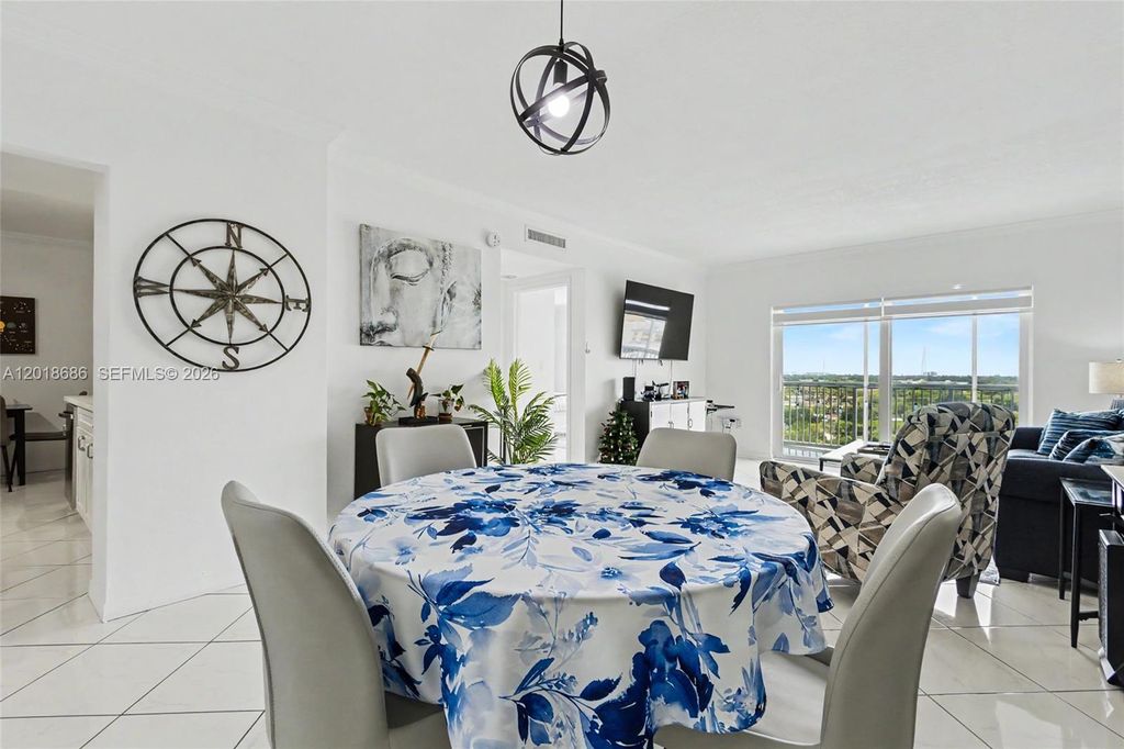 Photo of 3850 Washington St #1115, Hollywood, FL 33021 (MLS # A12018686)