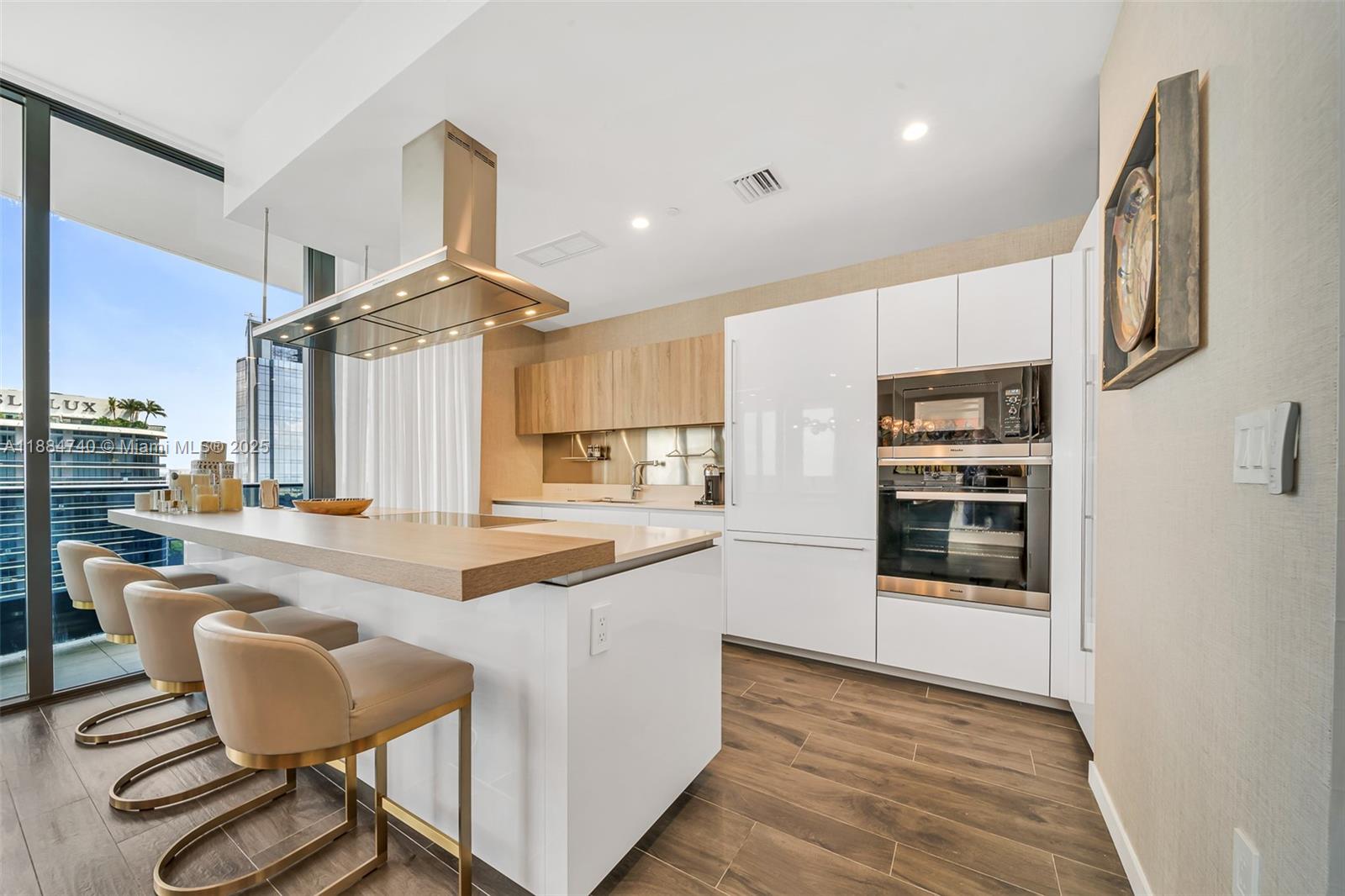 BRICKELL FLATIRON CONDO - Residential