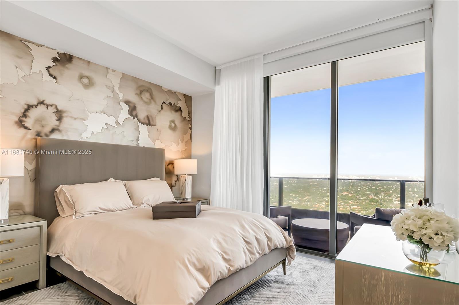 BRICKELL FLATIRON CONDO - Residential