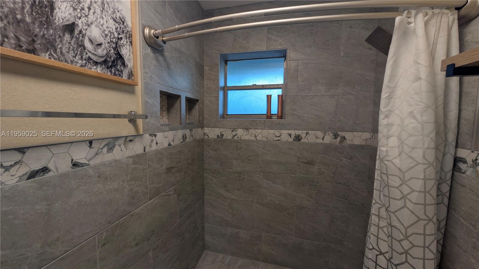 LESLIE ESTATES SEC 2 - Residential