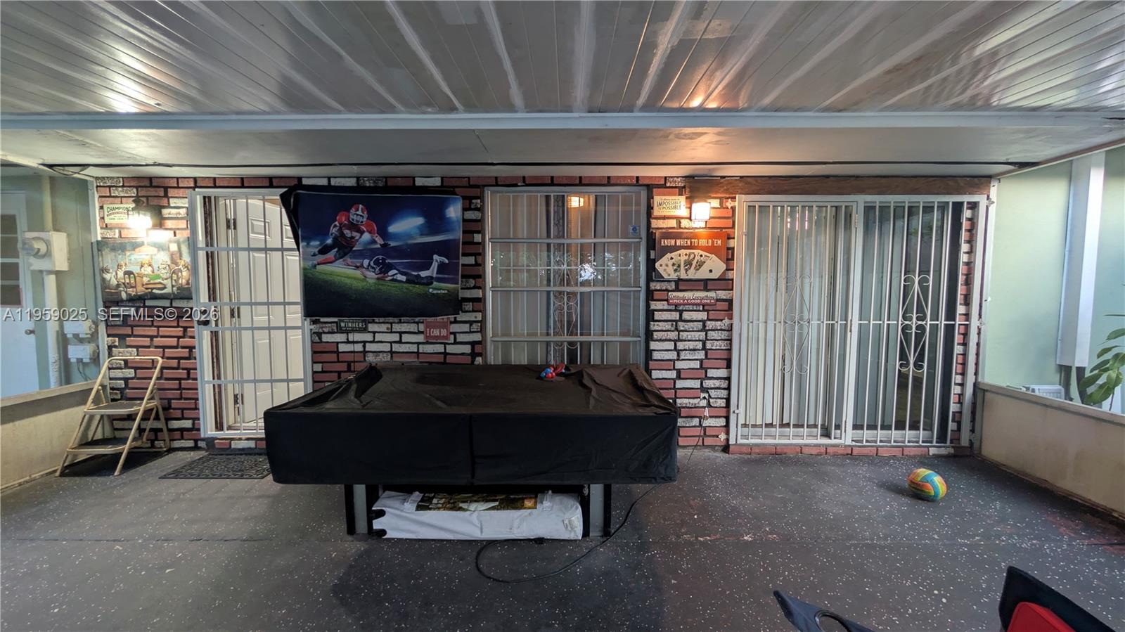 LESLIE ESTATES SEC 2 - Residential