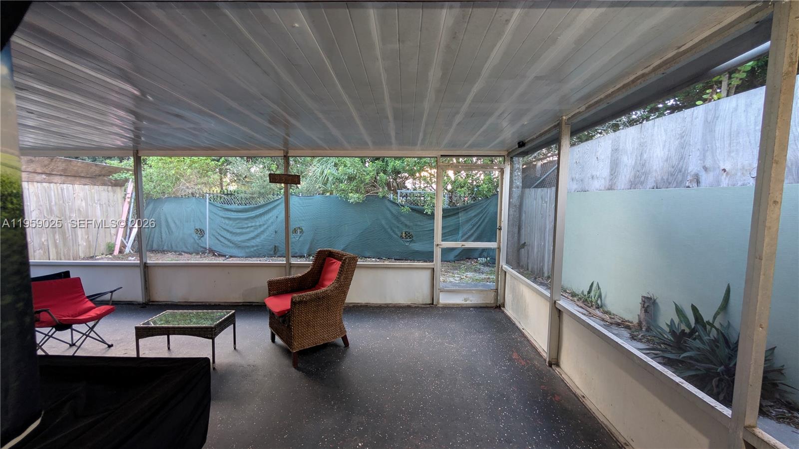 LESLIE ESTATES SEC 2 - Residential