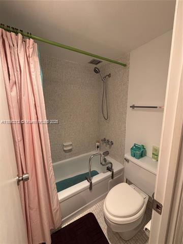 ENVIRON I CONDO 9 - Residential Lease