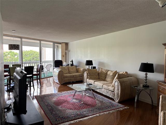 ENVIRON I CONDO 9 - Residential Lease