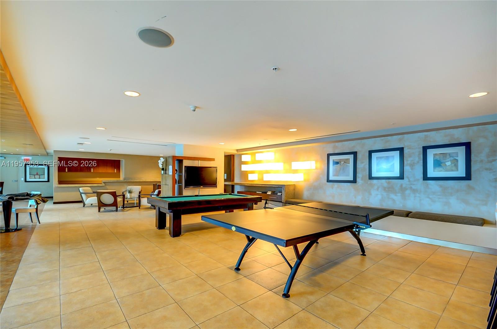 INFINITY AT BRICKELL COND - Residential