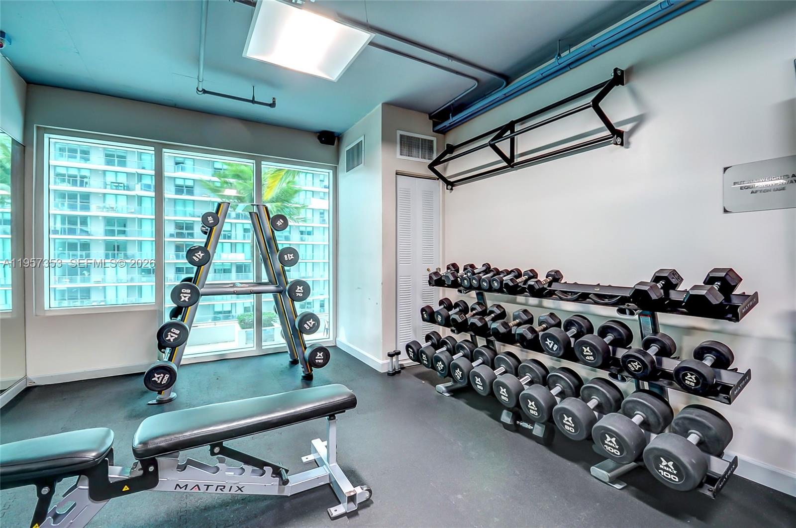 INFINITY AT BRICKELL COND - Residential