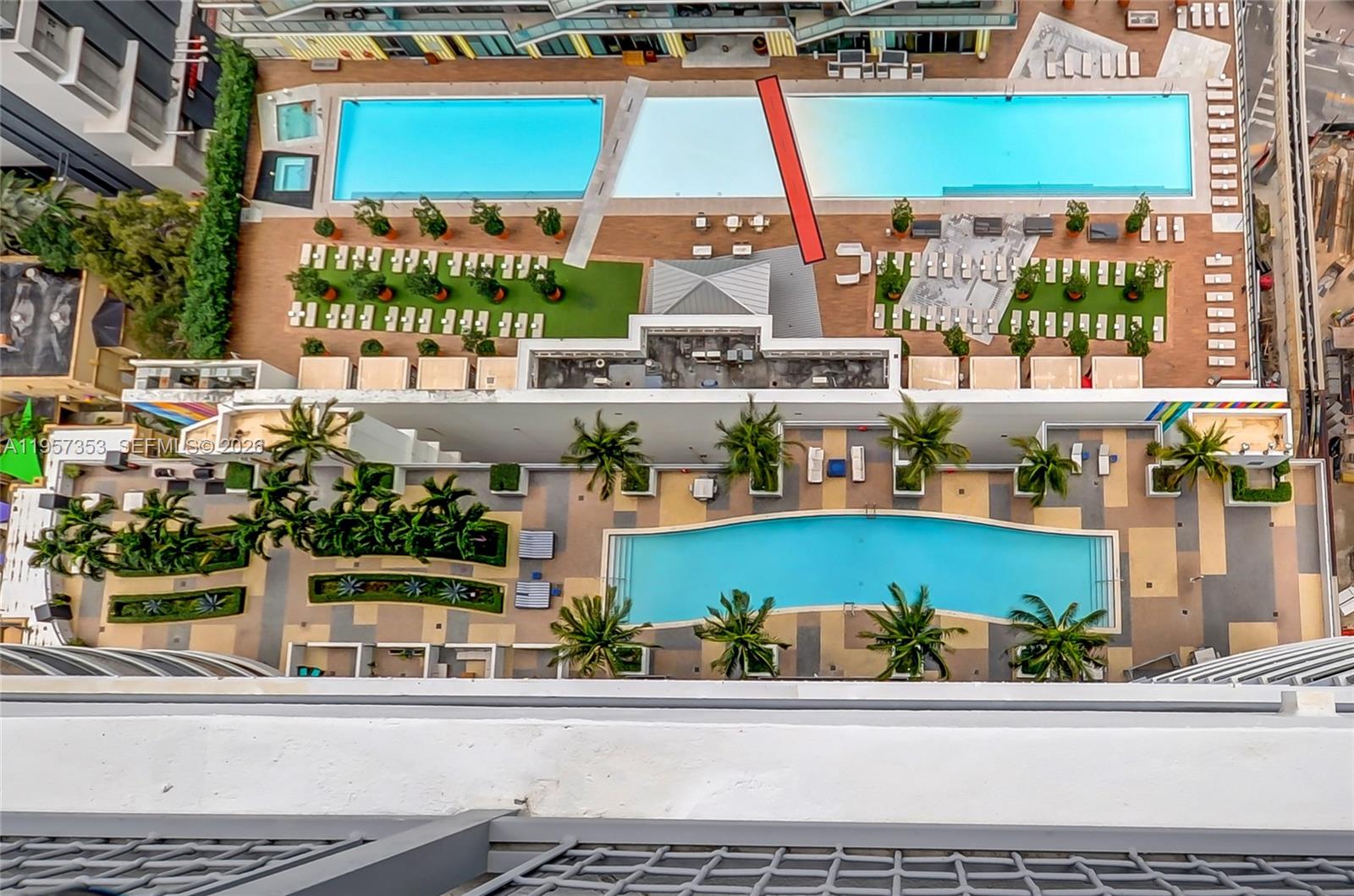 INFINITY AT BRICKELL COND - Residential