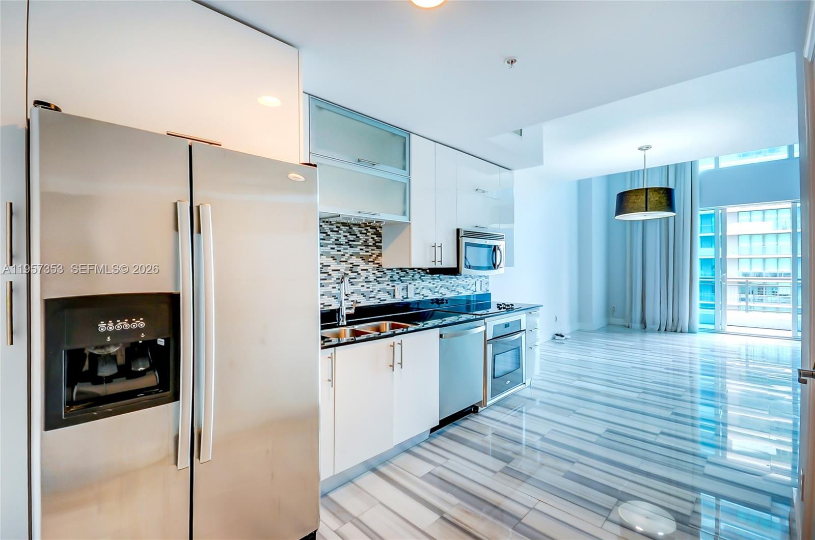 INFINITY AT BRICKELL COND - Residential