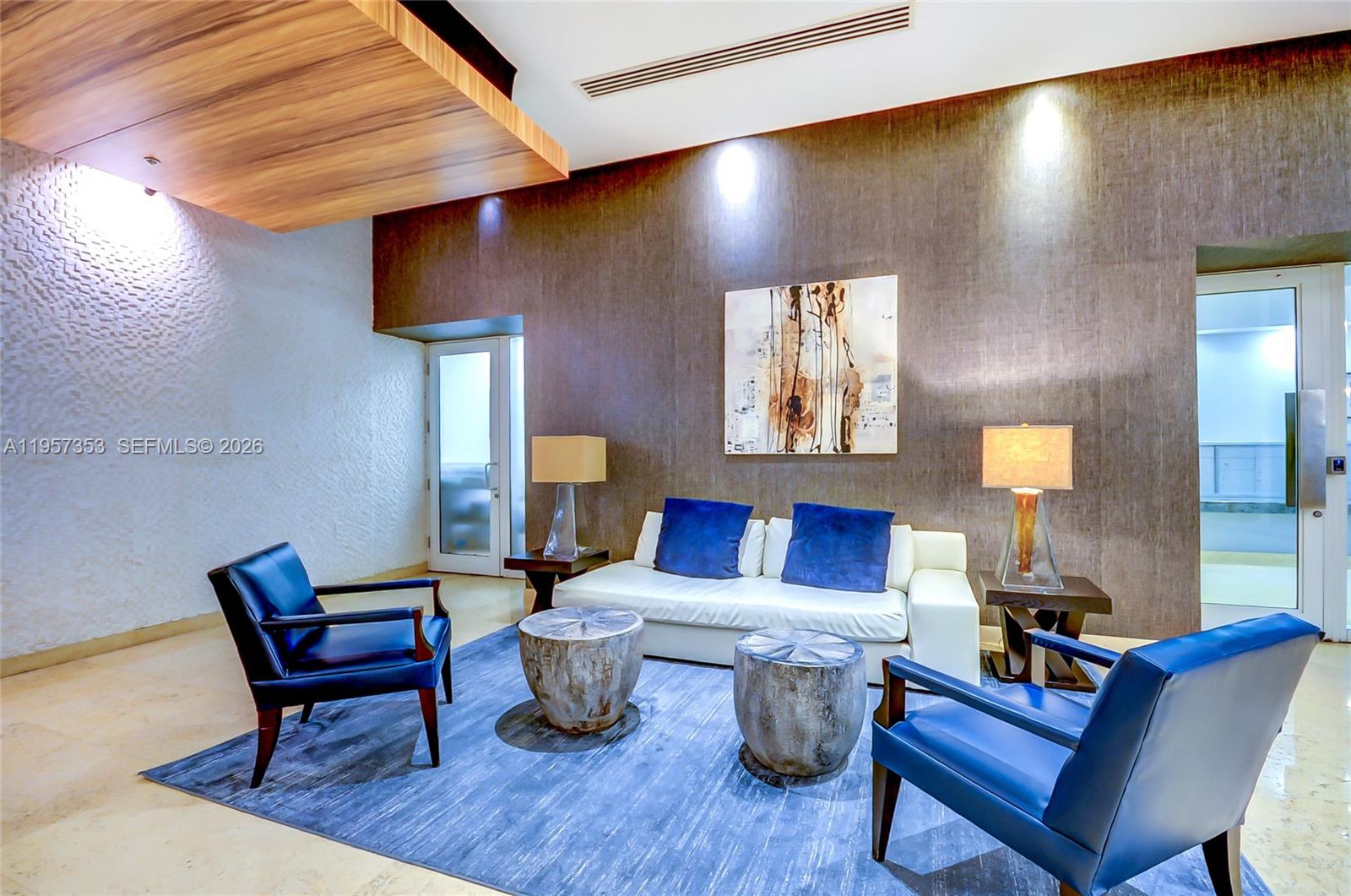 INFINITY AT BRICKELL COND - Residential