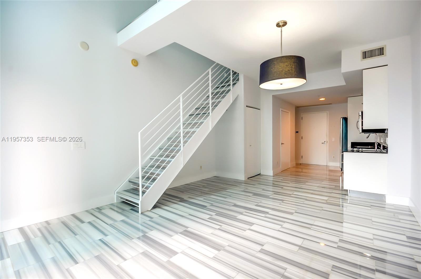 INFINITY AT BRICKELL COND - Residential