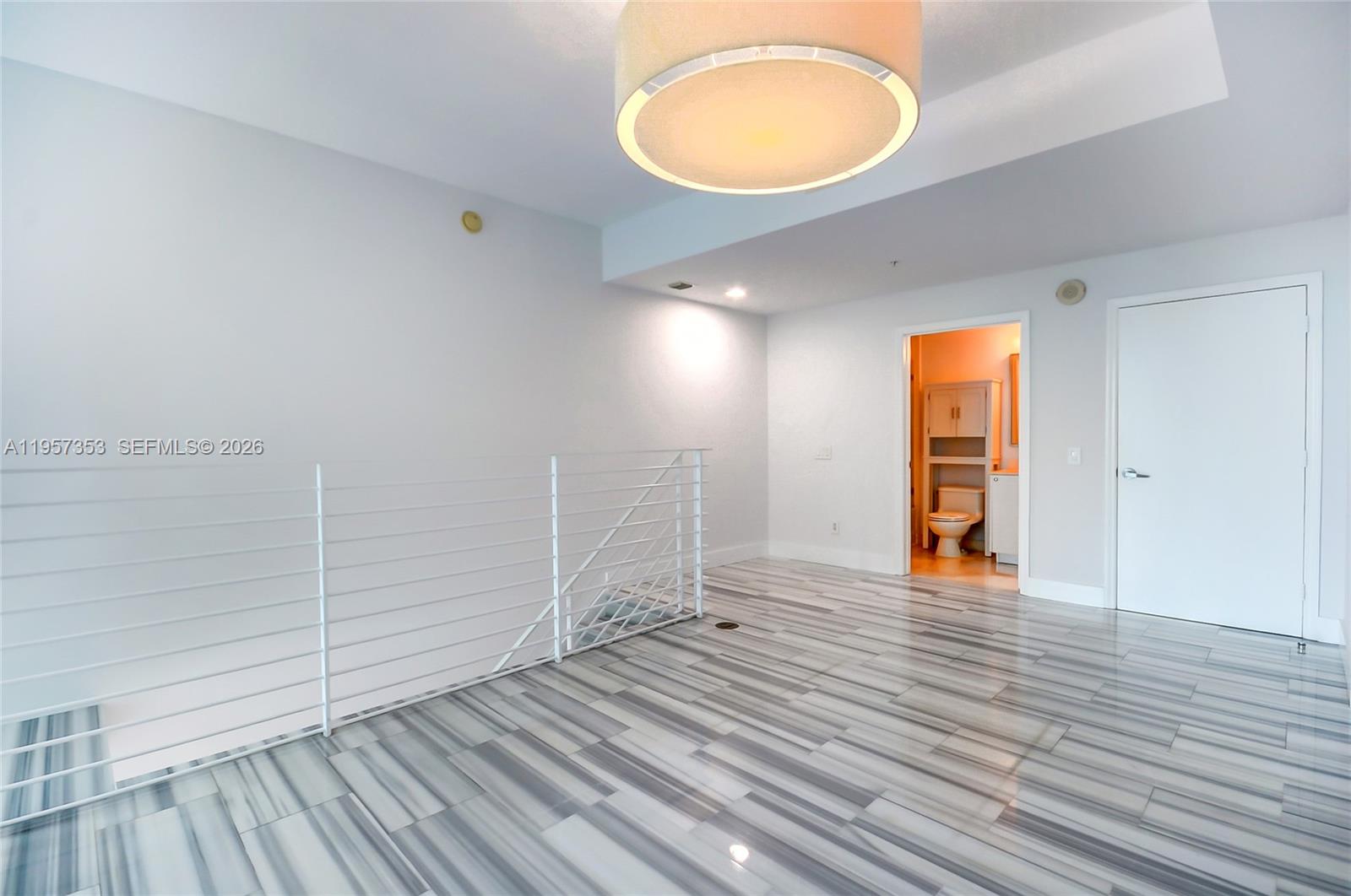 INFINITY AT BRICKELL COND - Residential