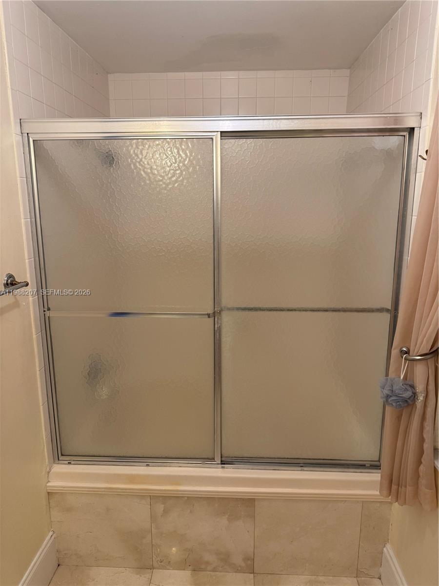 PANACHE SEC 2 - Residential