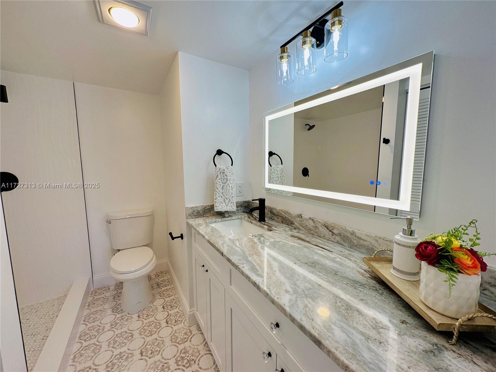 REXFORD AT CENTURY VILLAG - Residential Lease