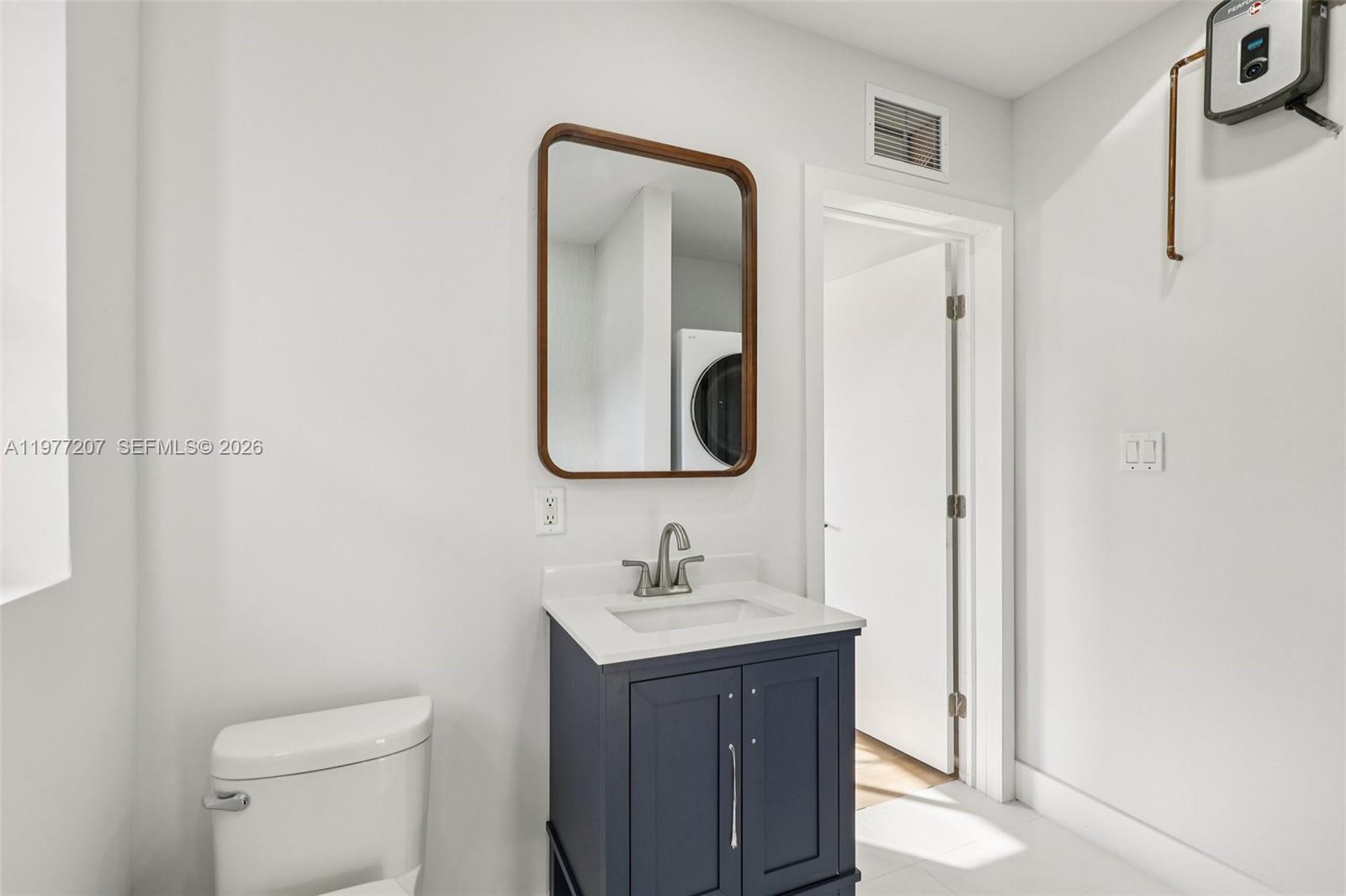 NORTH SHORE CREST - Residential