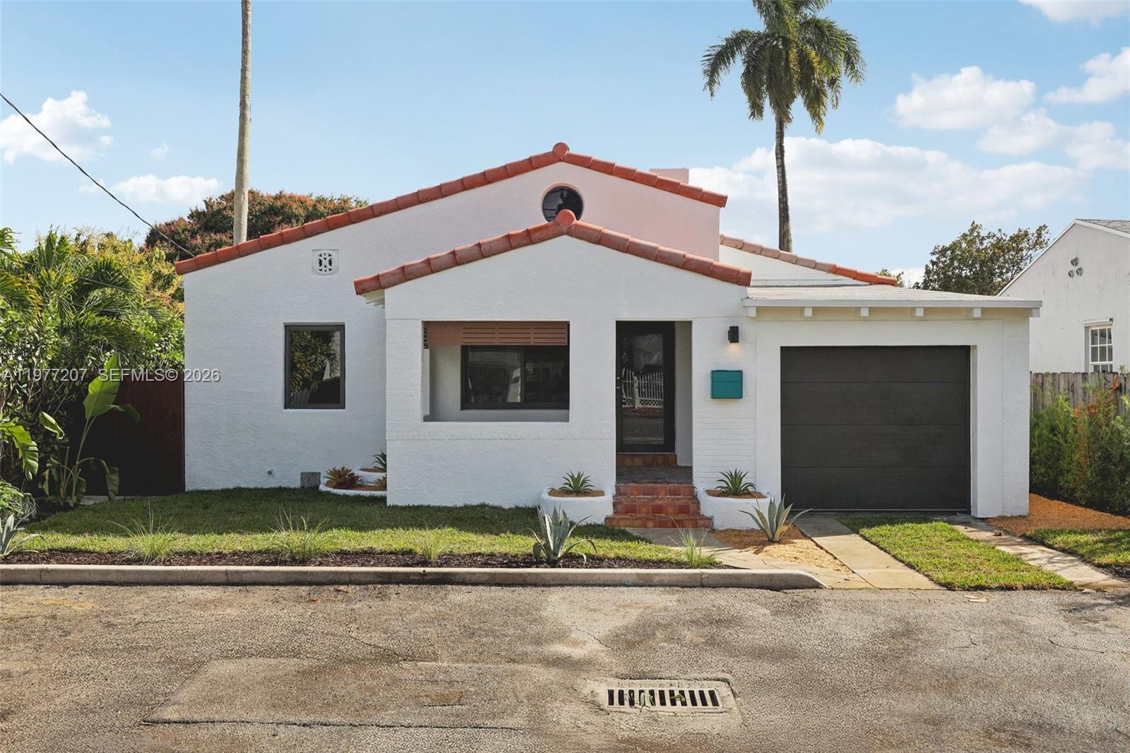 NORTH SHORE CREST - Residential