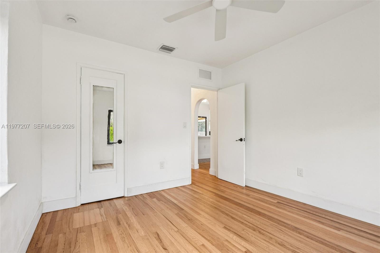 NORTH SHORE CREST - Residential