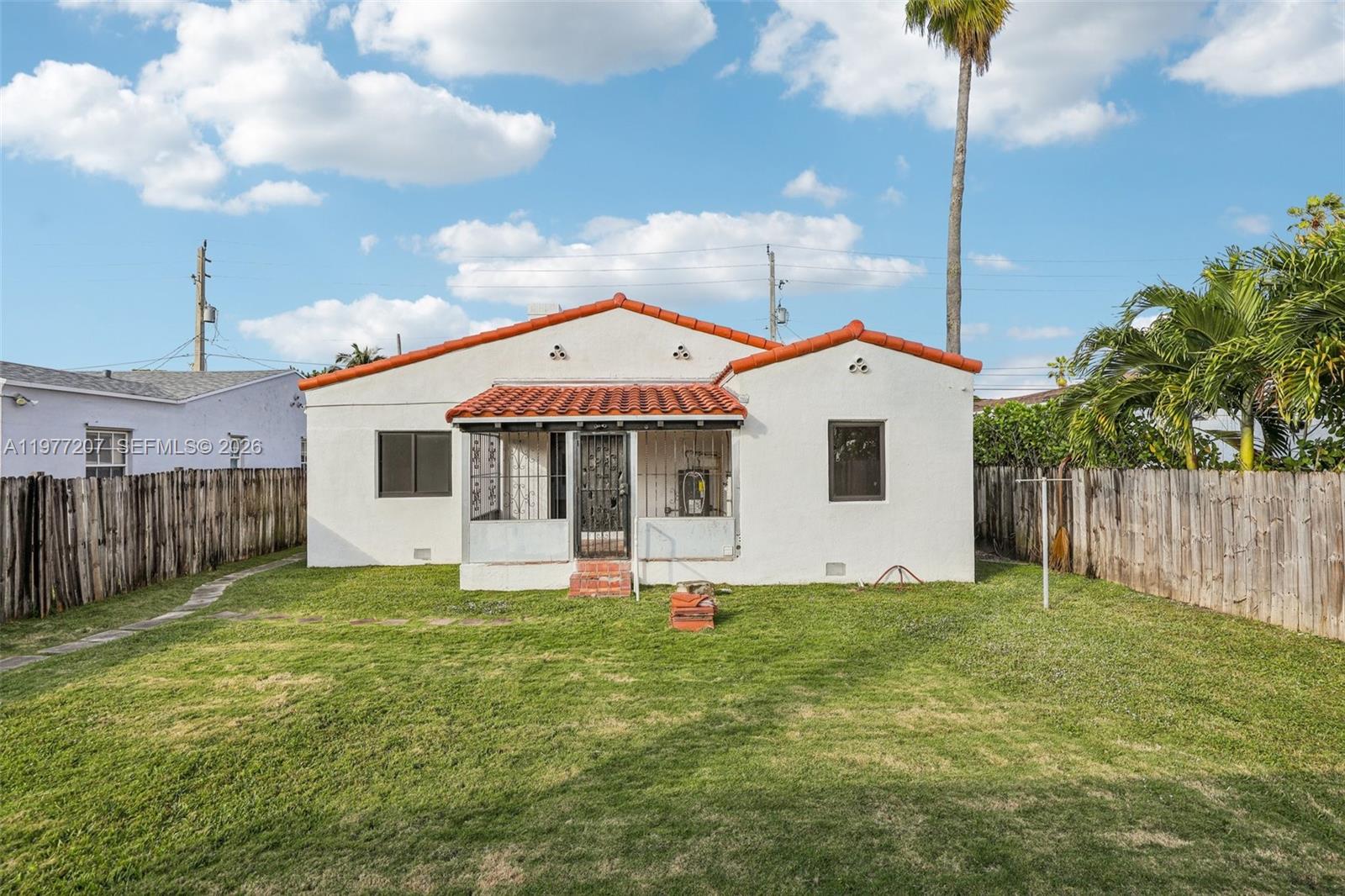 NORTH SHORE CREST - Residential